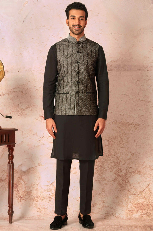 Silver Embroidered Linen Kurta Bundi Set