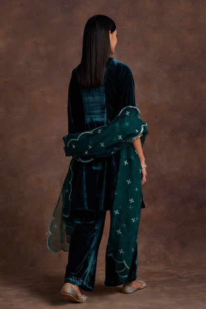 Green Velvet Suit With Pants and Dupatta Set