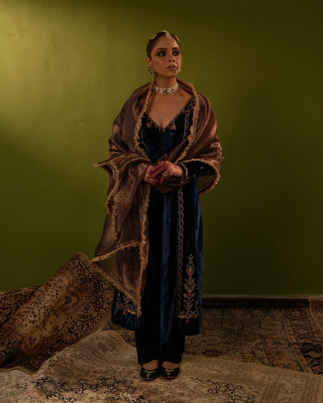 Blue Velvet Kurta Set