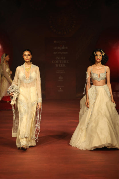 ‘Dhoop’ Lehenga