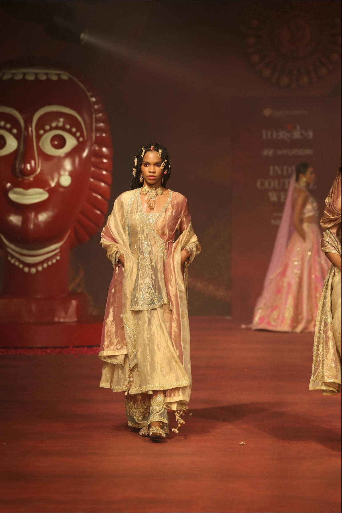 ‘Gulbahaar’ Set