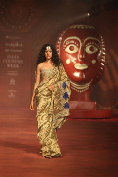 ‘Haseen Hawa’ Saree