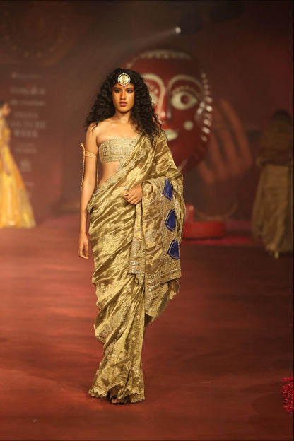 ‘Haseen Hawa’ Saree