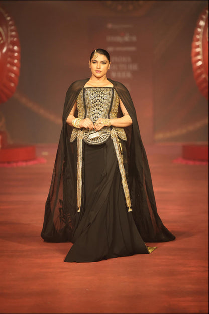 ‘Sunehri Jalpari’ Fusion Set