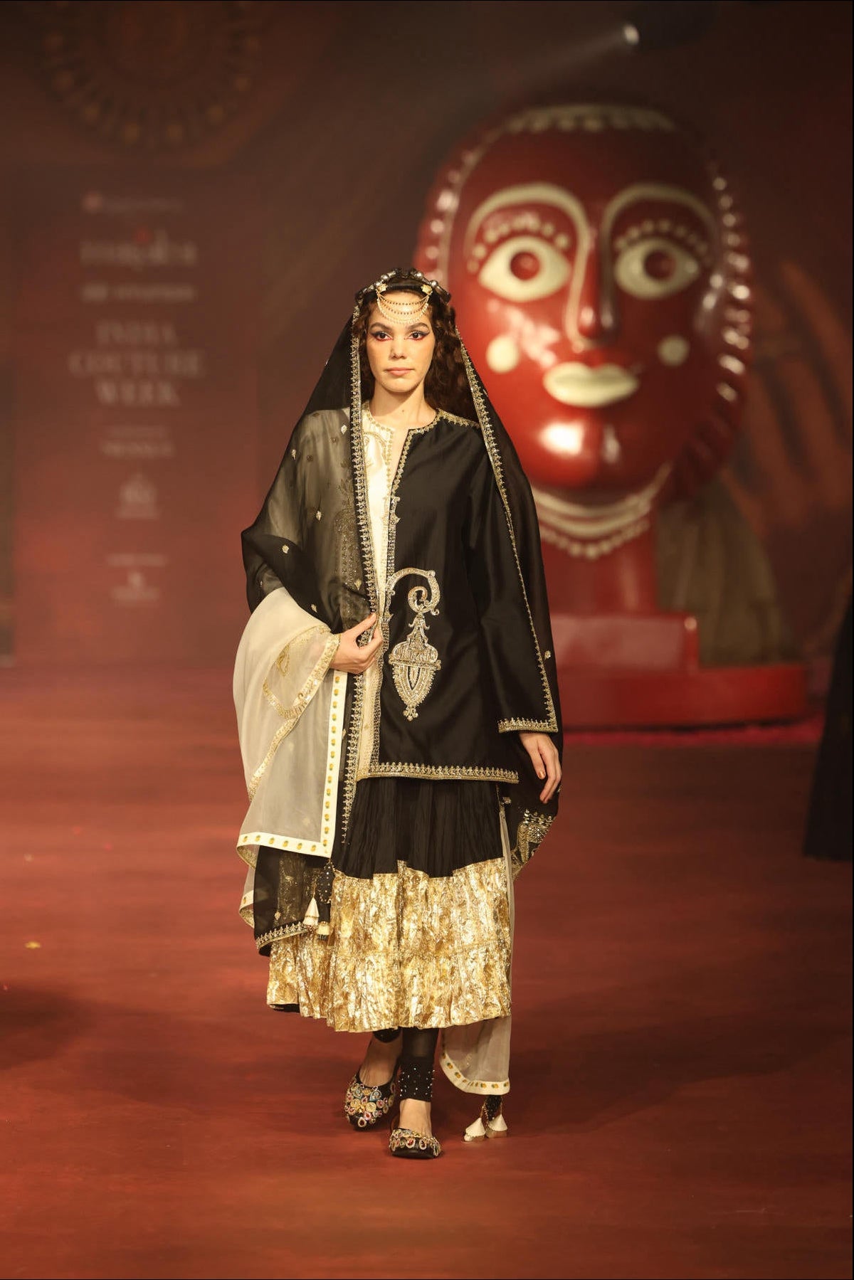 ‘Ek Tu’ Kurta Set