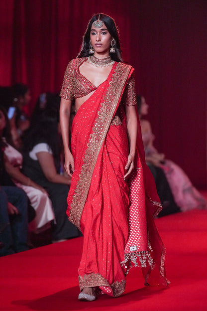 Vamika Saree Set