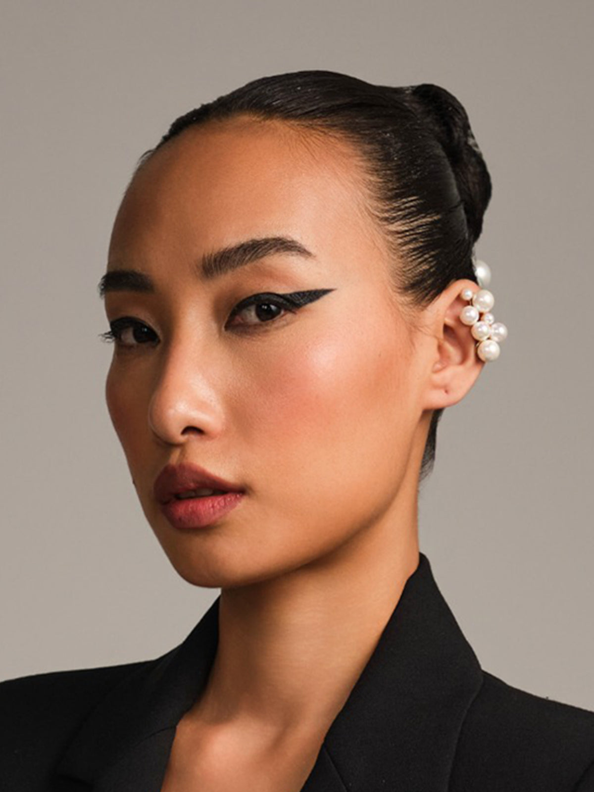 Bunch Ear Cuff