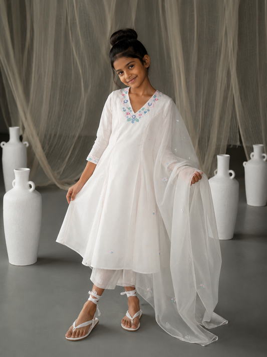 Mist Off-White Kurta Set