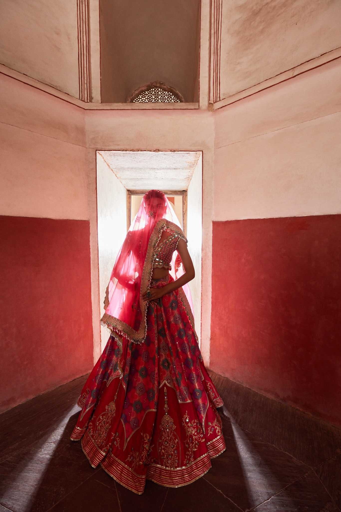 Women's Coral Woven Banarsi Jharoka Lehenga