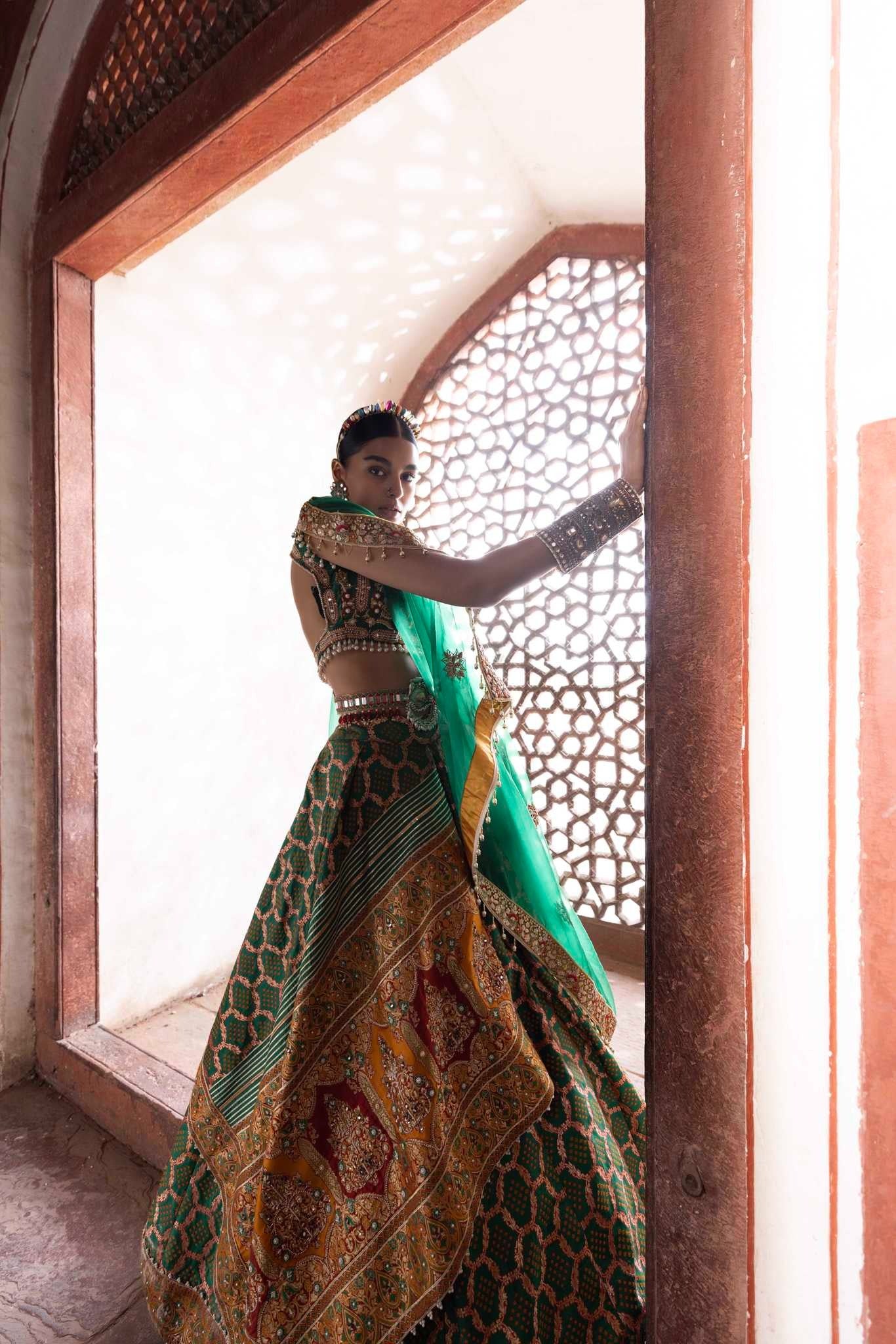 Women's Emerald Green Bandhani Banarasi Lehenga