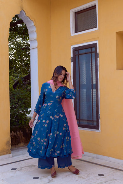 NEEL GULABI