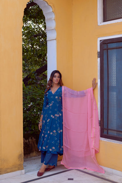NEEL GULABI