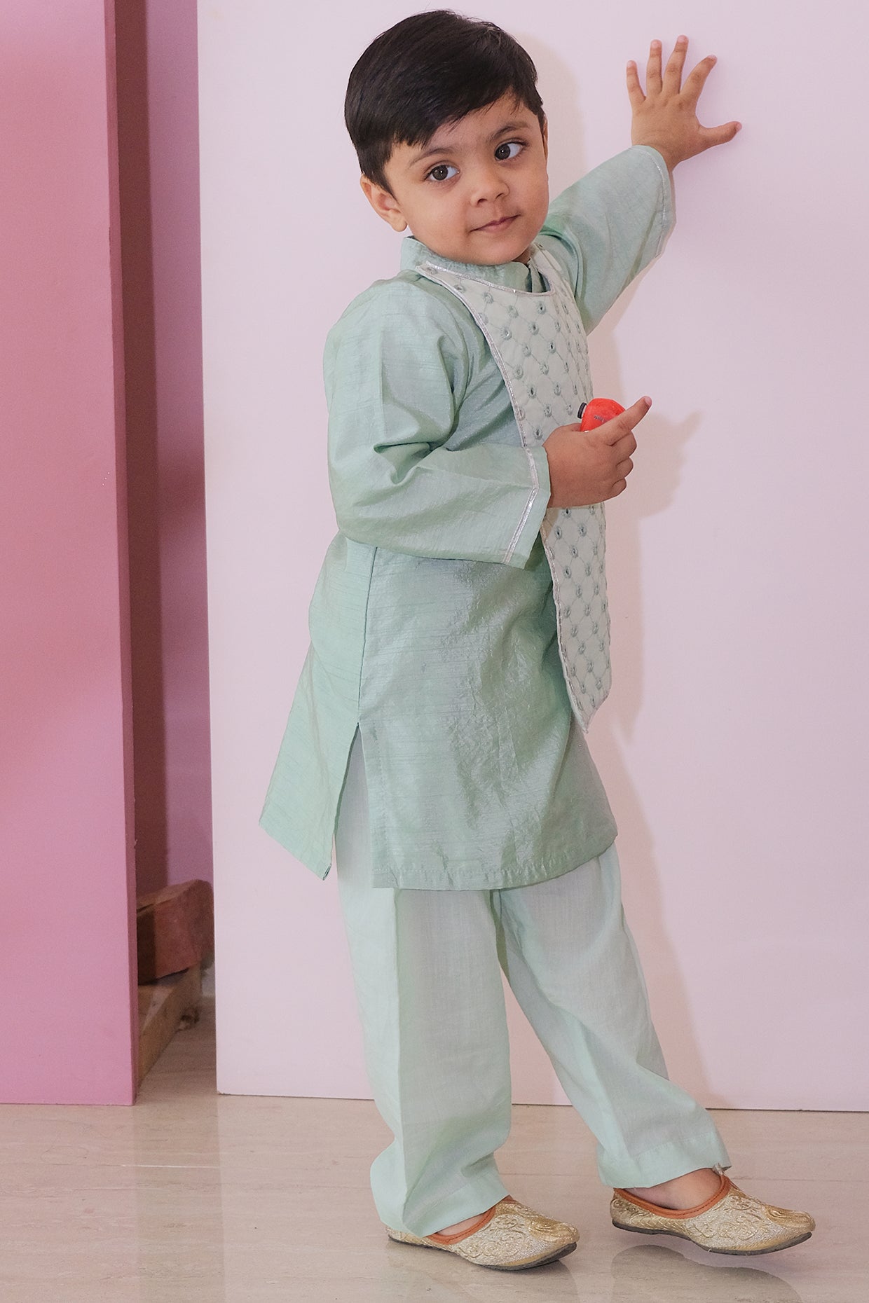 Green Silk Blend Embroidered Kurta Set For Boys by Pankhuri by Priyanka - Kids at Pernia's Pop Up Shop