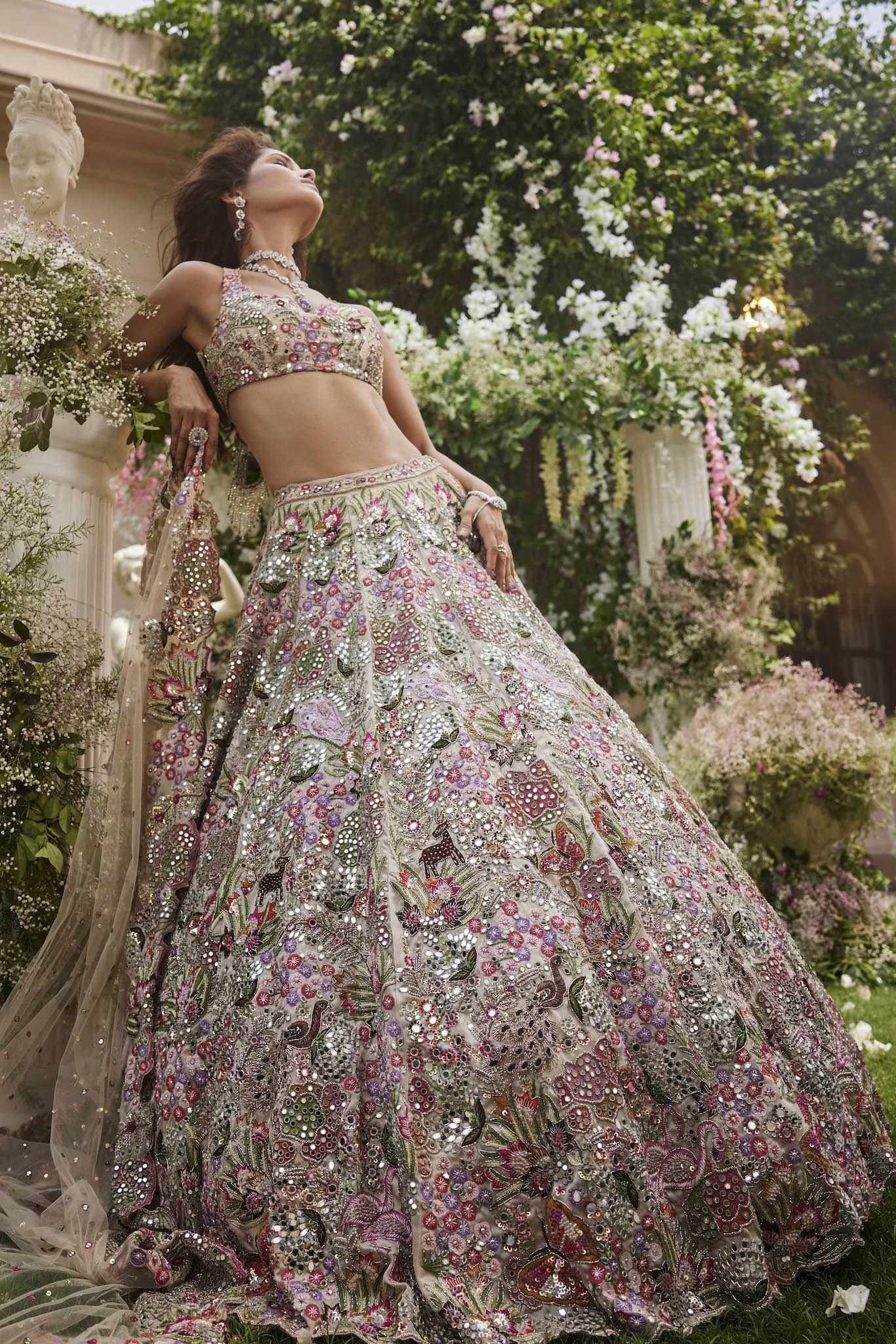 SURABHI CHOPRA MEHENDI LEHENGA
