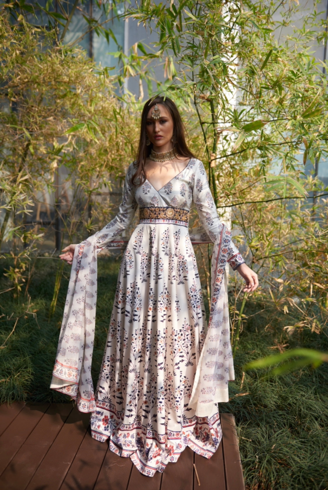 Ava Anarkali Set