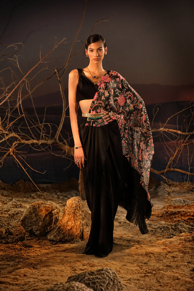 Women's Black Floral Printed Saree Set