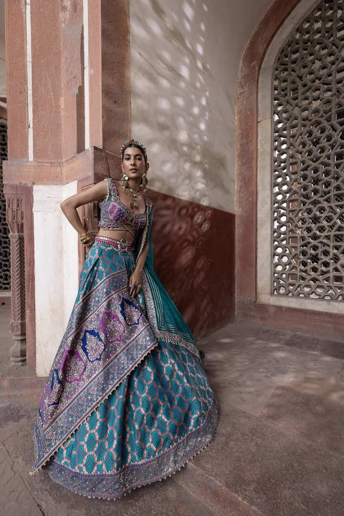 Women's Teal Bandhani Banarasi Lehenga Set