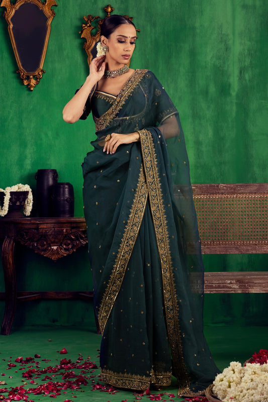 Raveena Tandon in Gehna Saree