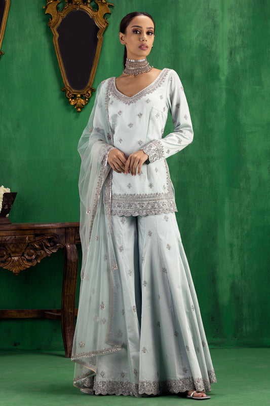 Avya Sharara Set