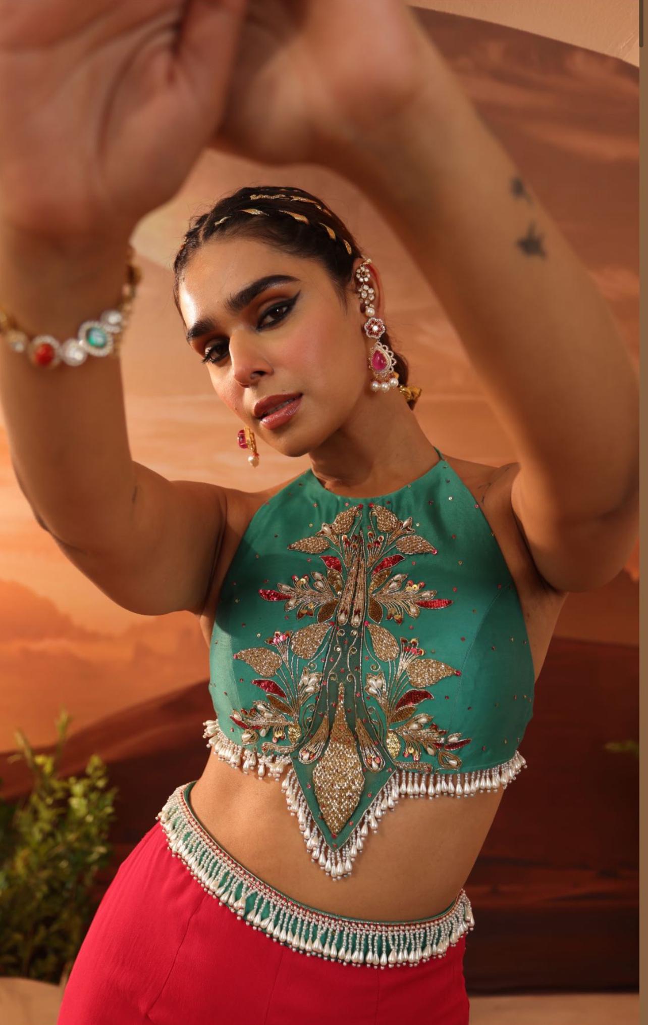 Inayat Sharara Set