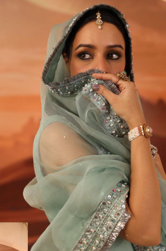 Heer Sharara Set