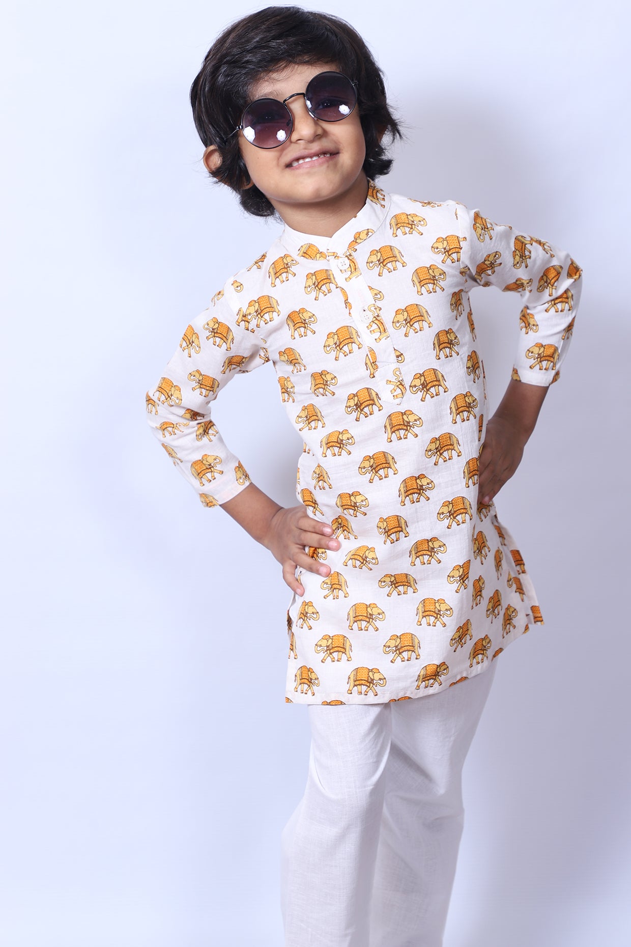Turmeric Printed Kurta Set For Boys by Pankhuri by Priyanka - Kids at Pernia's Pop Up Shop
