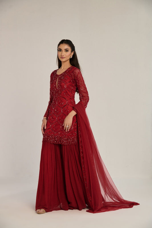 RED GARARA SUIT