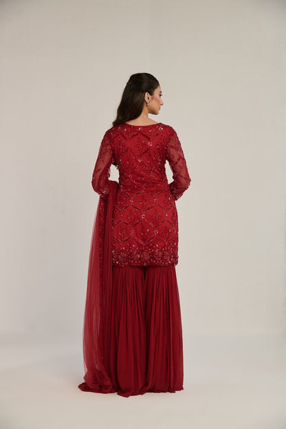 RED GARARA SUIT
