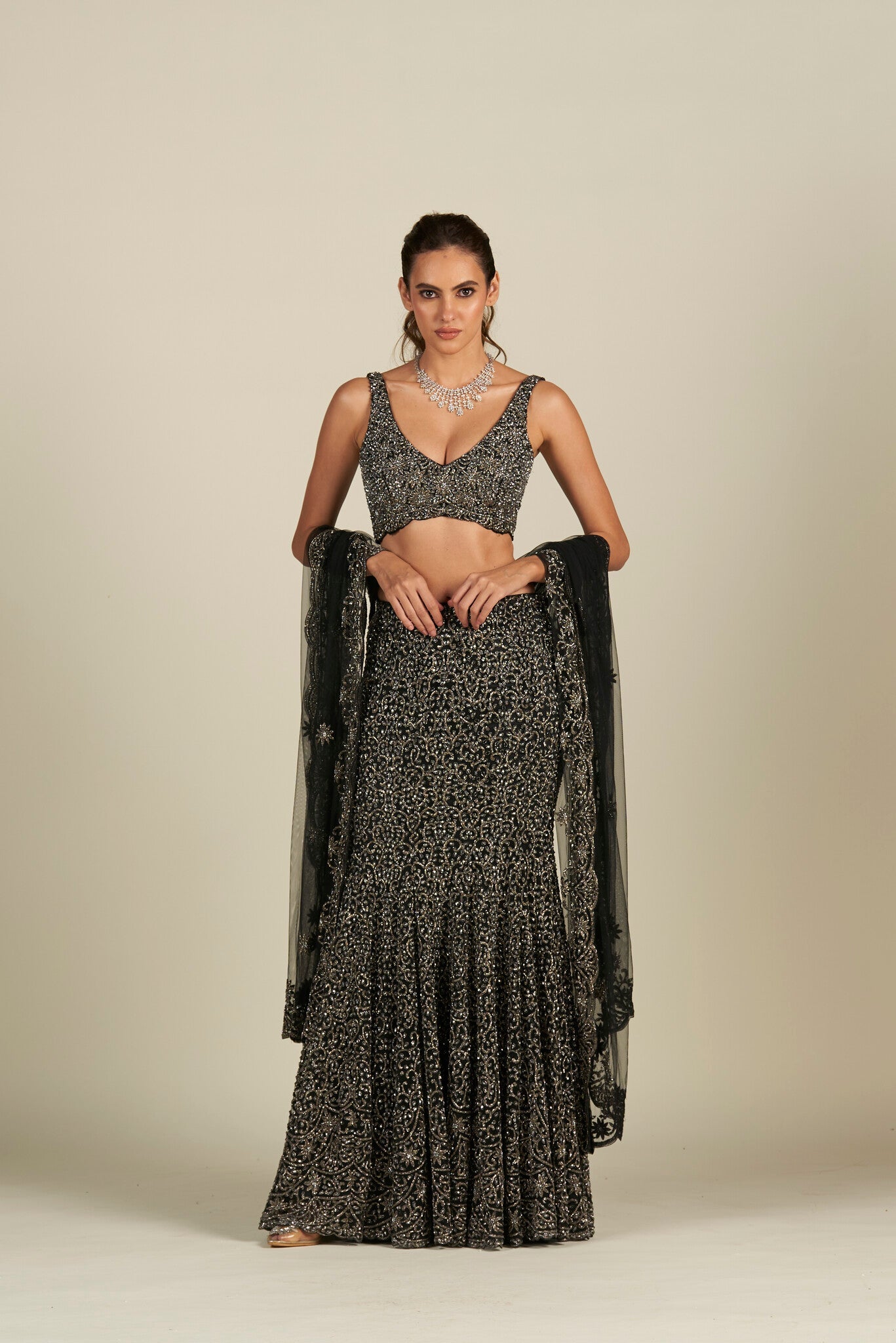 BLACK SKIRT SET
