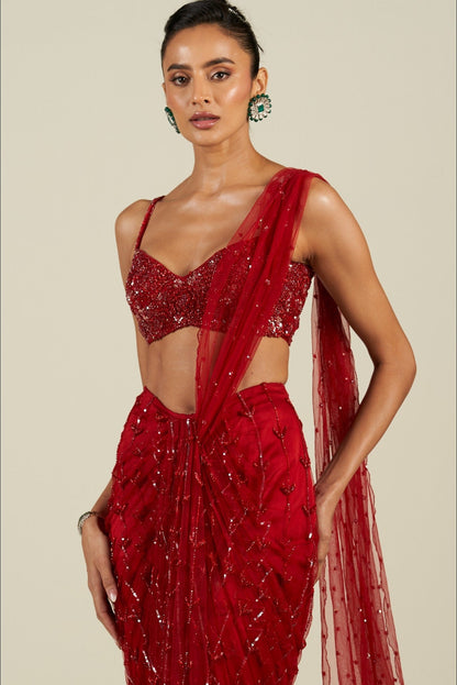 RED SAREE