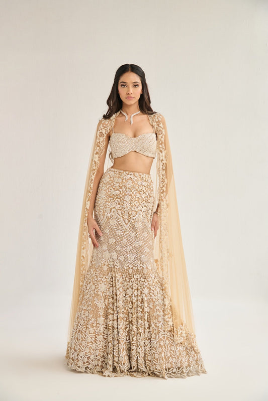 NUDE IVORY FISHCUT